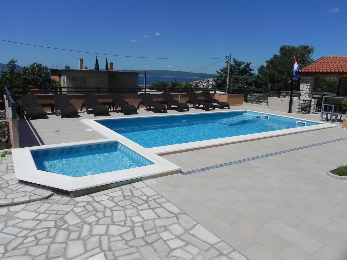 Apartments Antolic Novi Vinodolski Εξωτερικό φωτογραφία